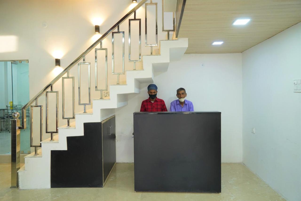 Hotel Siddharth Tanakpur Экстерьер фото